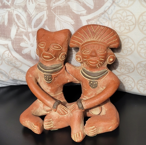 Pre-Columbian Style Mexican Folk Art Aztec Mayan Couple Connected Figurine